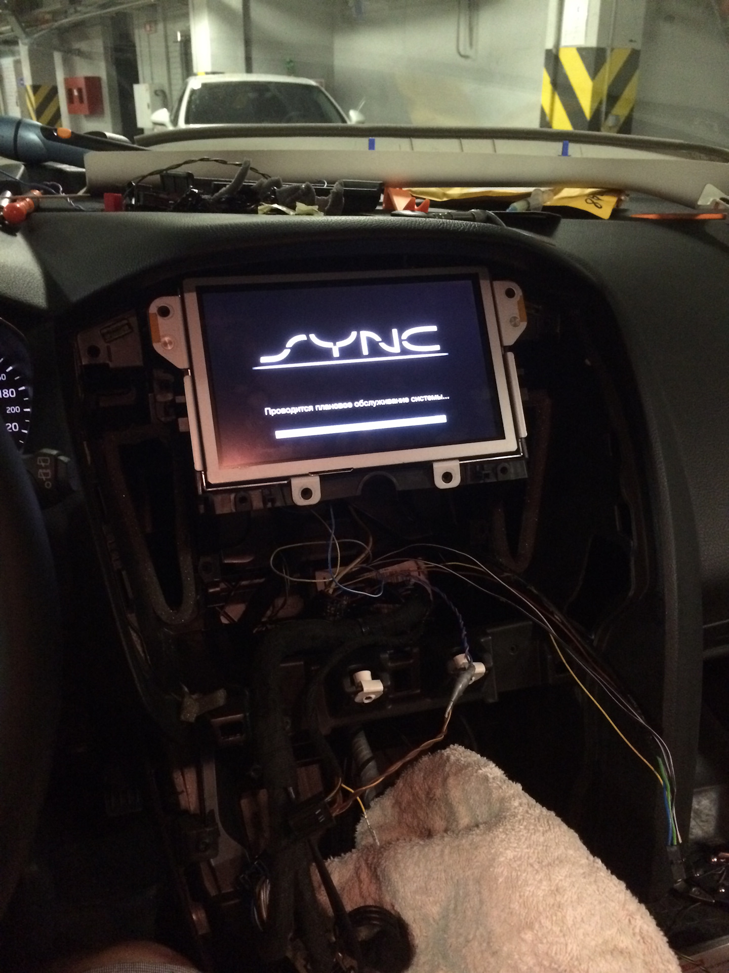 Приложения для форд куга sync. Магнитола форд куга 2 синк 3. Sync 3 установка. Sync 2 kuga. Sync 3 установка.