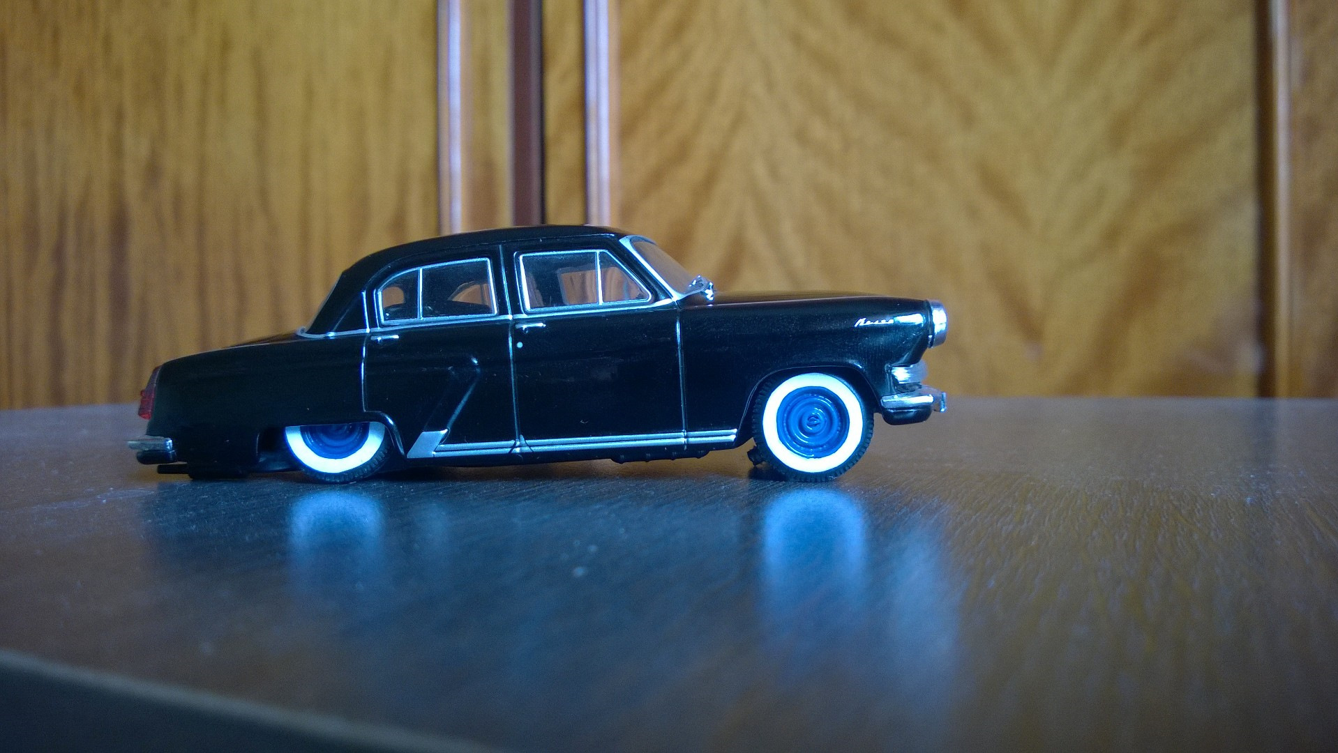 Custom model. Кастом масштабных моделей. Кастом автомобили моделька. Масштабные модели ВАЗ 2106 кастом. Кастом из модельки ВАЗ.