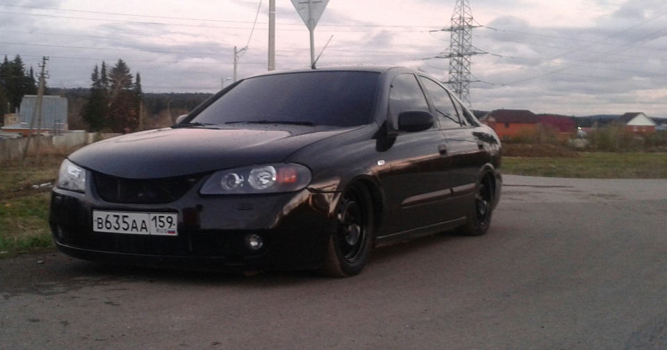 Nissan Almera Classic stance