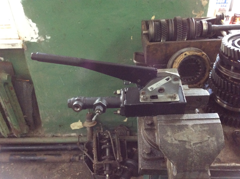 Гидравлический ручник — Lada Приора хэтчбек, 1,6 л, 2009 года | тюнинг ...