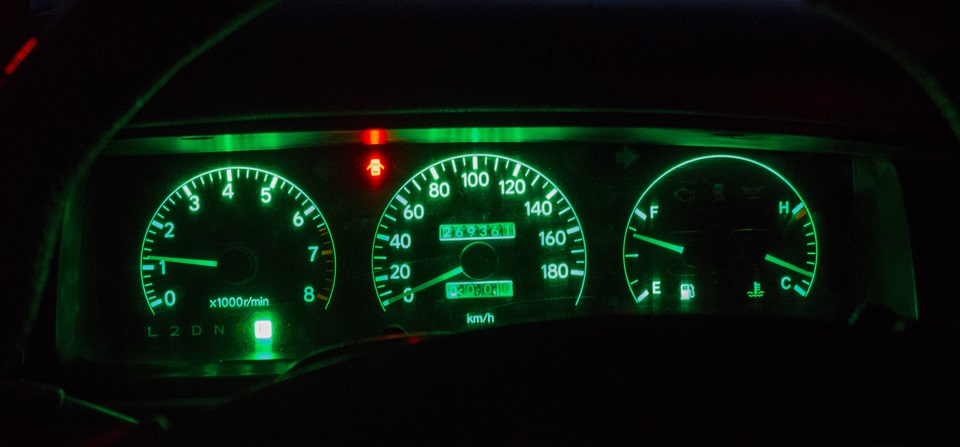 toyota crown 1992 датчики на приборной панели toyota crown 1992 датчики на приборной панели