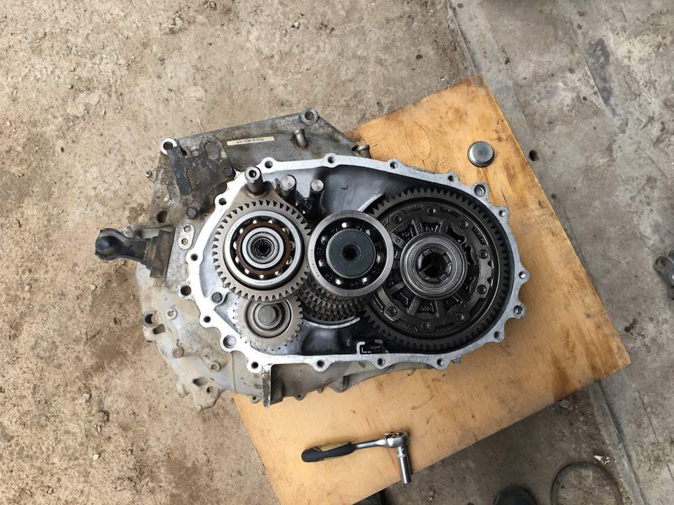 Ремонт МКПП замена подшипника на первичном вале. — DRIVE2