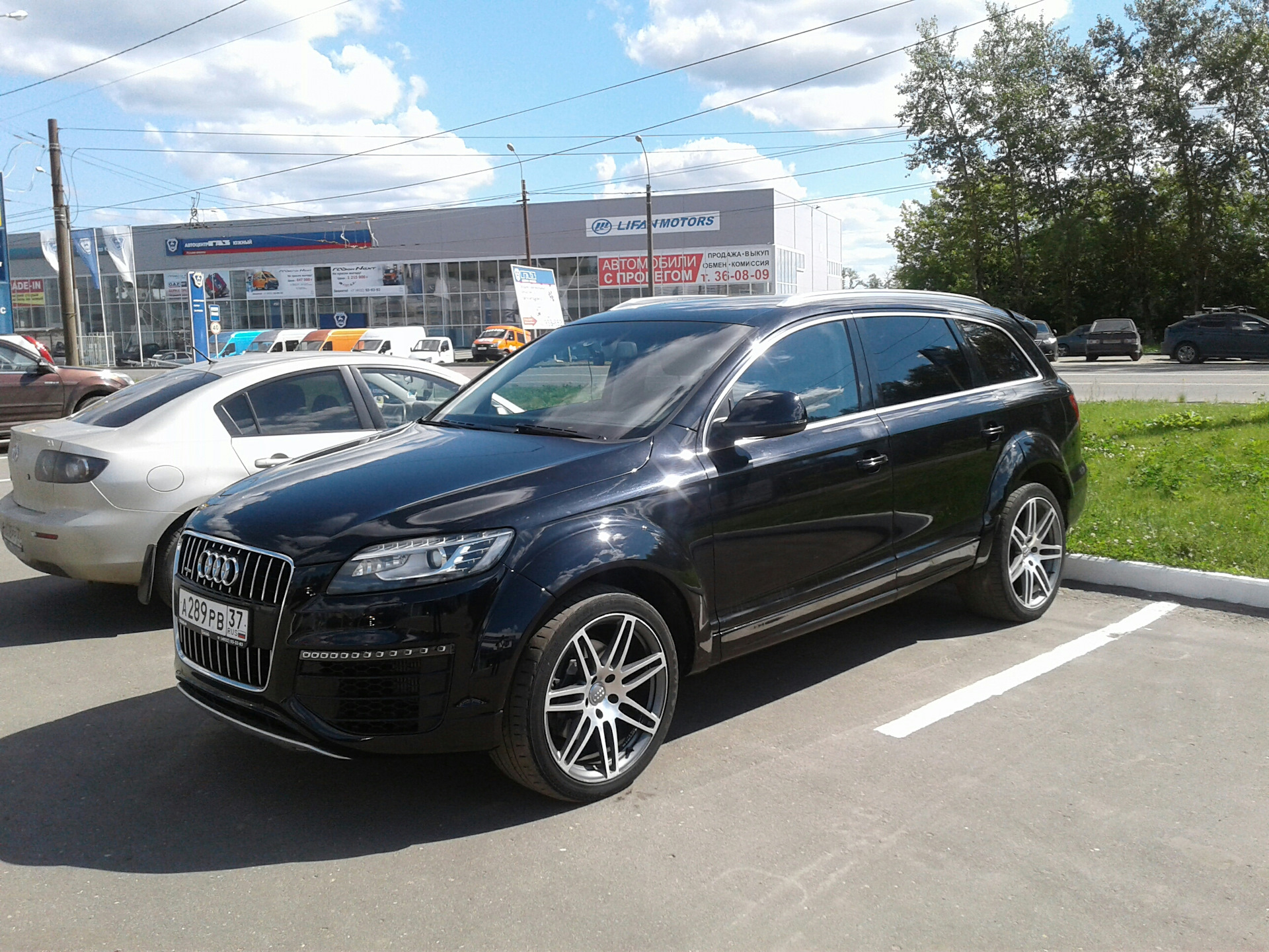 Q7 2011 года. Audi q7. Ауди q7 2011. Audi q7 2023.