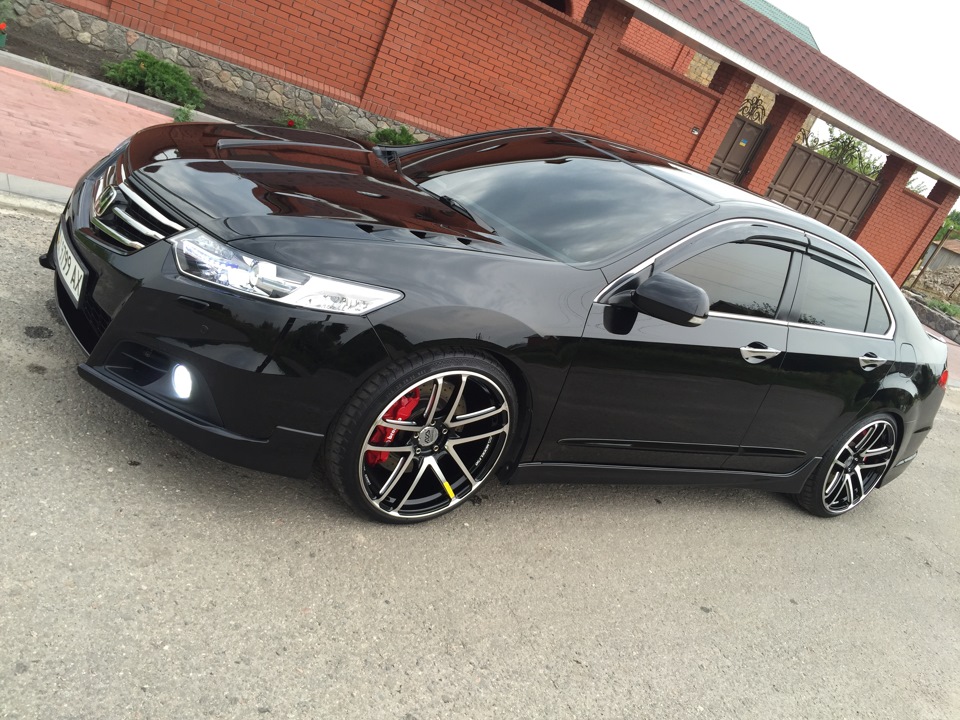 Honda Accord 8 Mugen черный