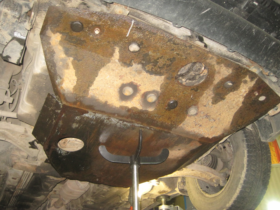 защита обхватывает ну усе — Daewoo Leganza