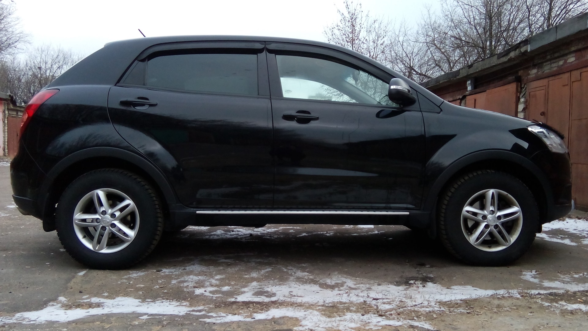 SsangYong Actyon (2G) 2.0 дизельный 2012 | дизель мкпп 2wd на DRIVE2