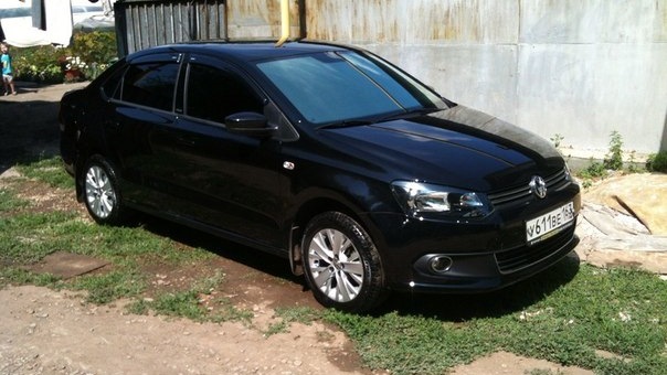 volkswagen polo 2013 черный