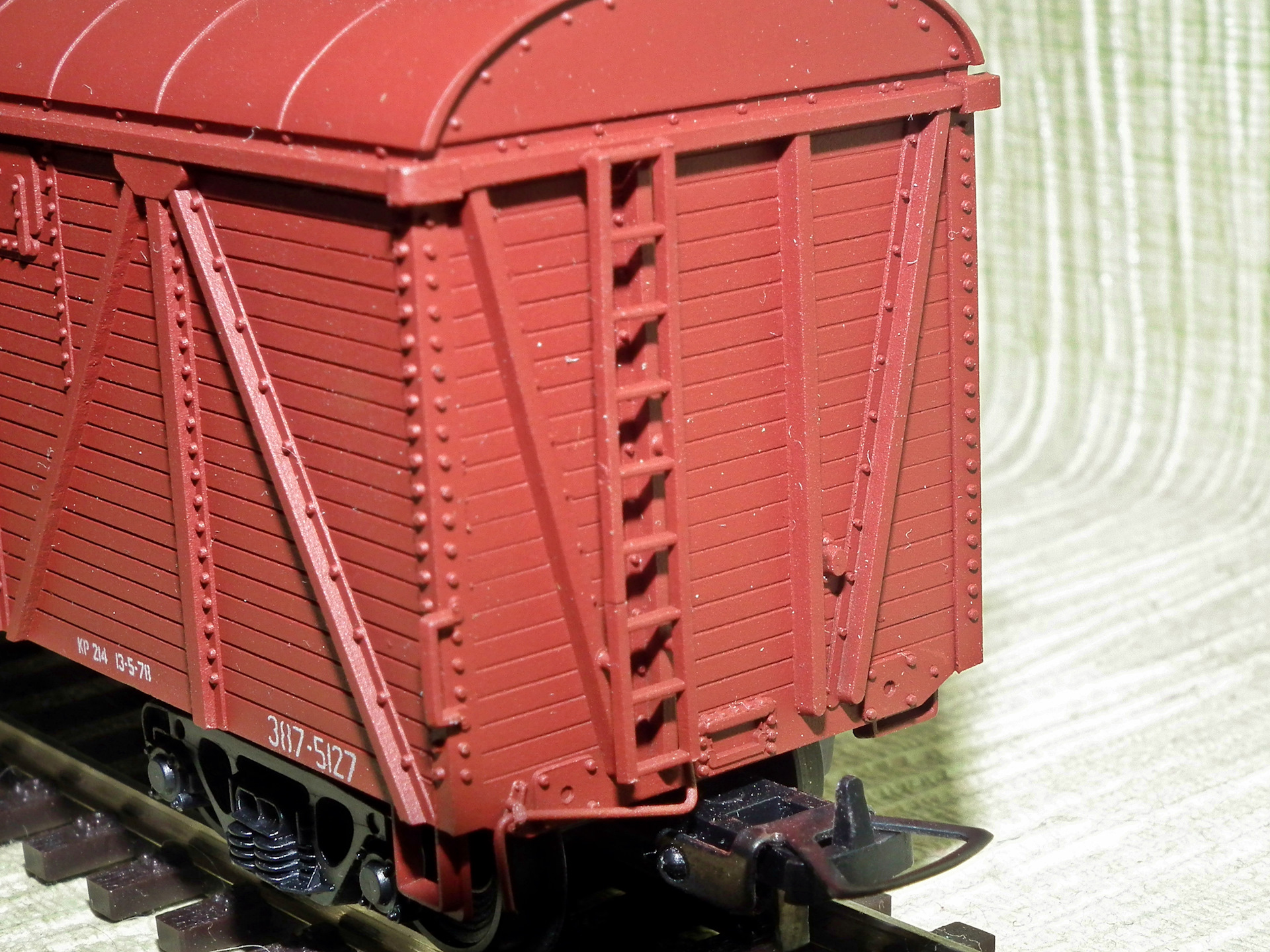 Крытый вагон 1/87. Вагон модели 1 87. Тт модель вагоны. Модель платформы 13-4012-20. Вагон пересвет 3510.