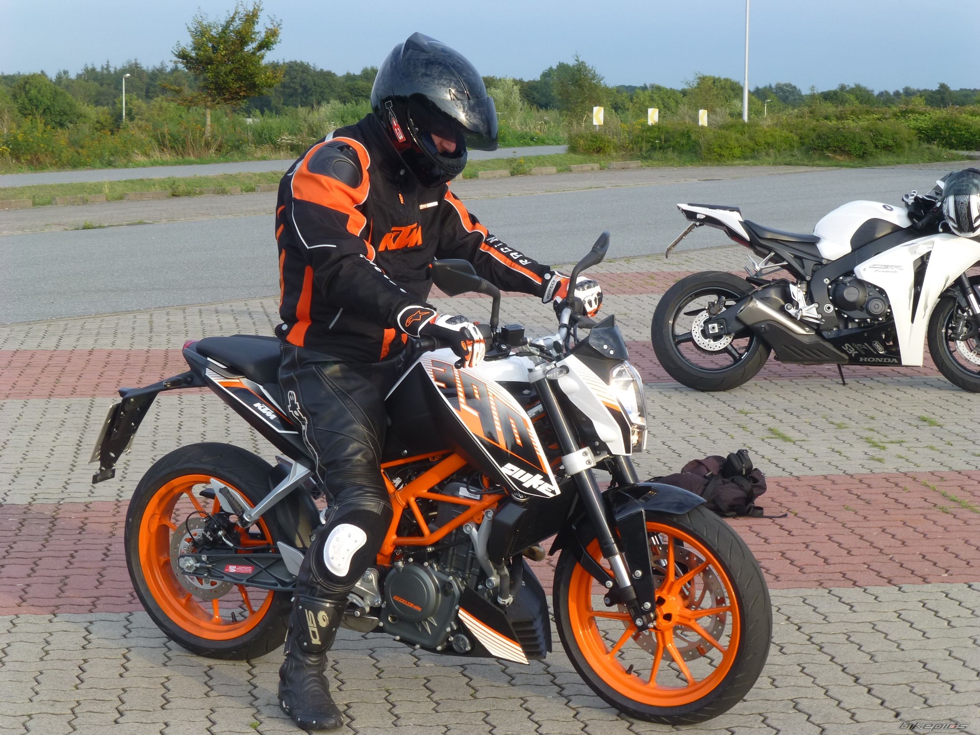 Ktm duke фото