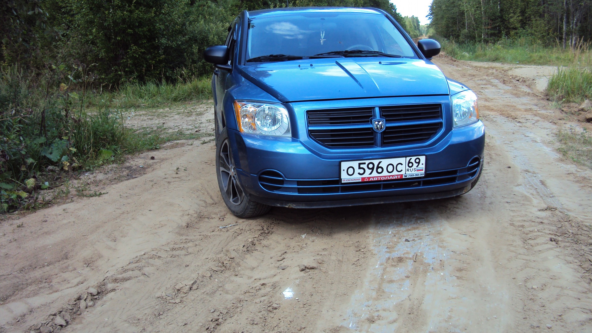 Dodge Caliber 1.8 бензиновый 2007 | синий перламутр на DRIVE2