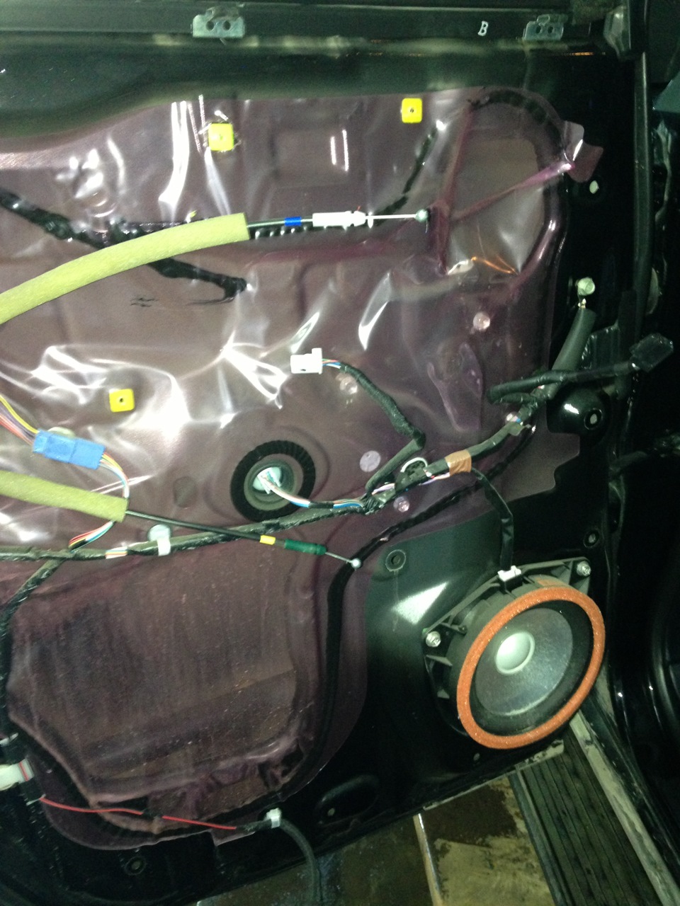 Подсветочка ручек! — Toyota Land Cruiser 200, 4,6 л, 2012 года ...