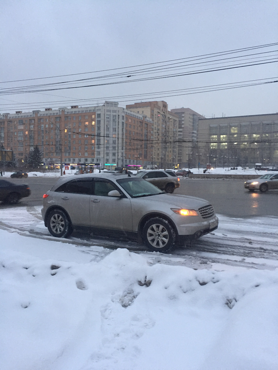 Покатушки FIXa 🇨🇦 на эвакуаторе🚜 — Infiniti FX (1G), 3,5 л, 2003 года |  эвакуация | DRIVE2