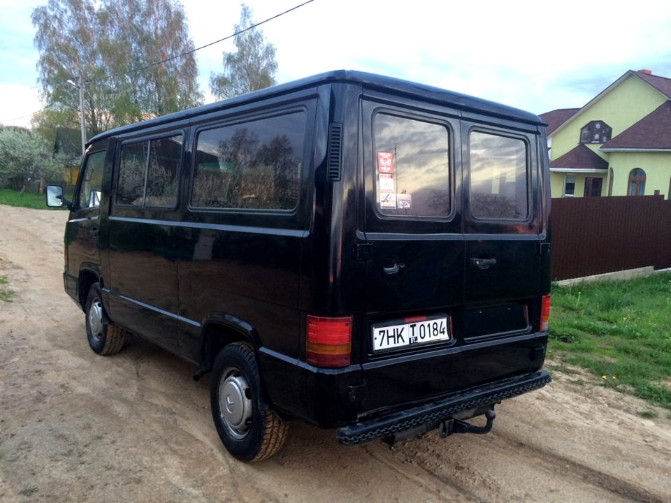 Мерседес 100. Mercedes-Benz mb100. Мерседес Бенц мв100д.