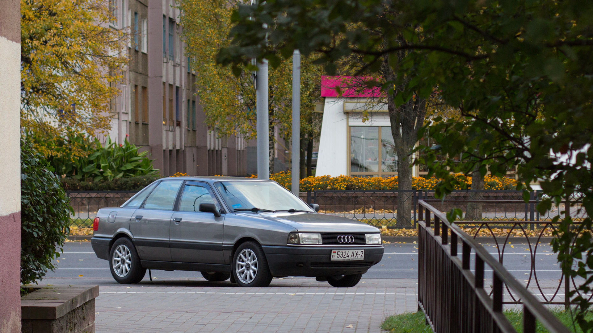 Audi 80 (B3) 1.8 бензиновый 1989 | 1.8 RU Keihin II Полоцк на DRIVE2