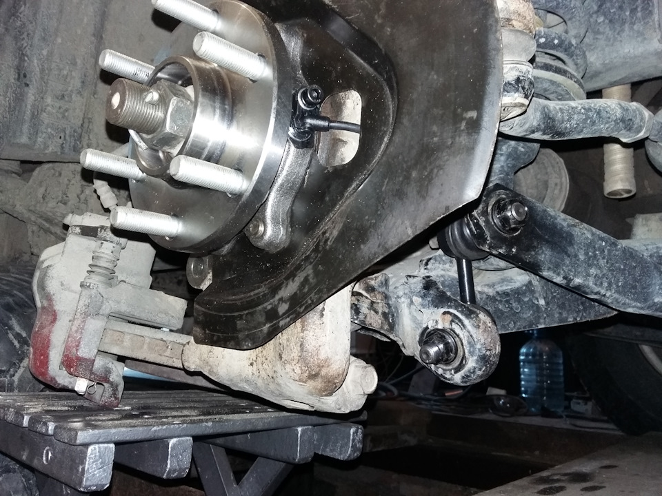 Замена масла в редукторе и дифференциале дрыгателе! - Nissan X-Trail II (t31), 2