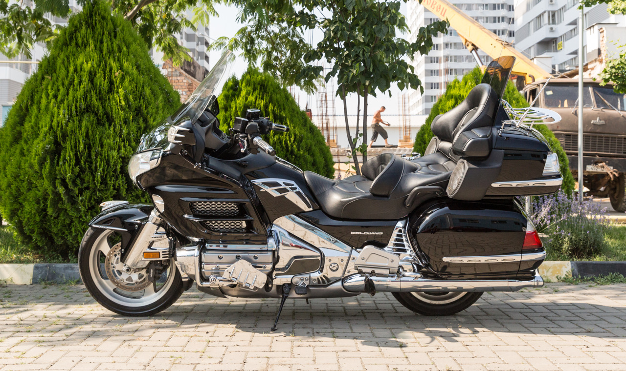 Honda gold wing фото