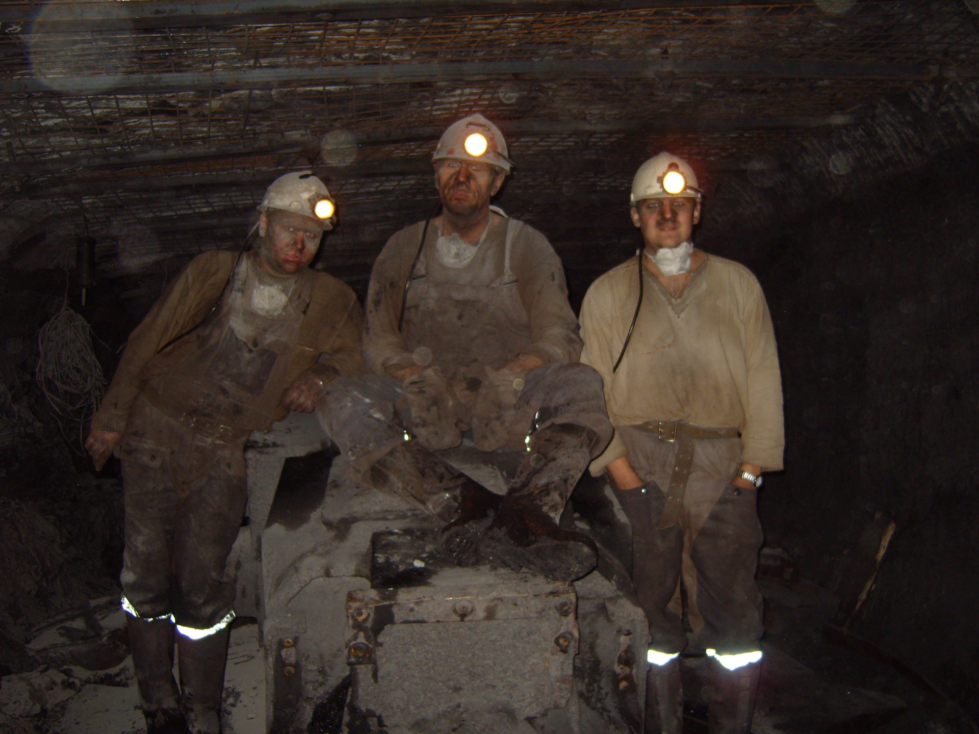 Нашли ли шахтеров