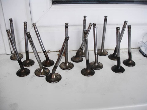 Гнутся ли клапана при обрыве ремня ГРМ: как определить самому