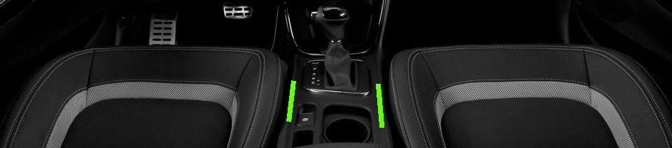 Зеленым цветом отмечены места, куда необходимо надавить пластиковой лопаткой — KIA Ceed (2G)