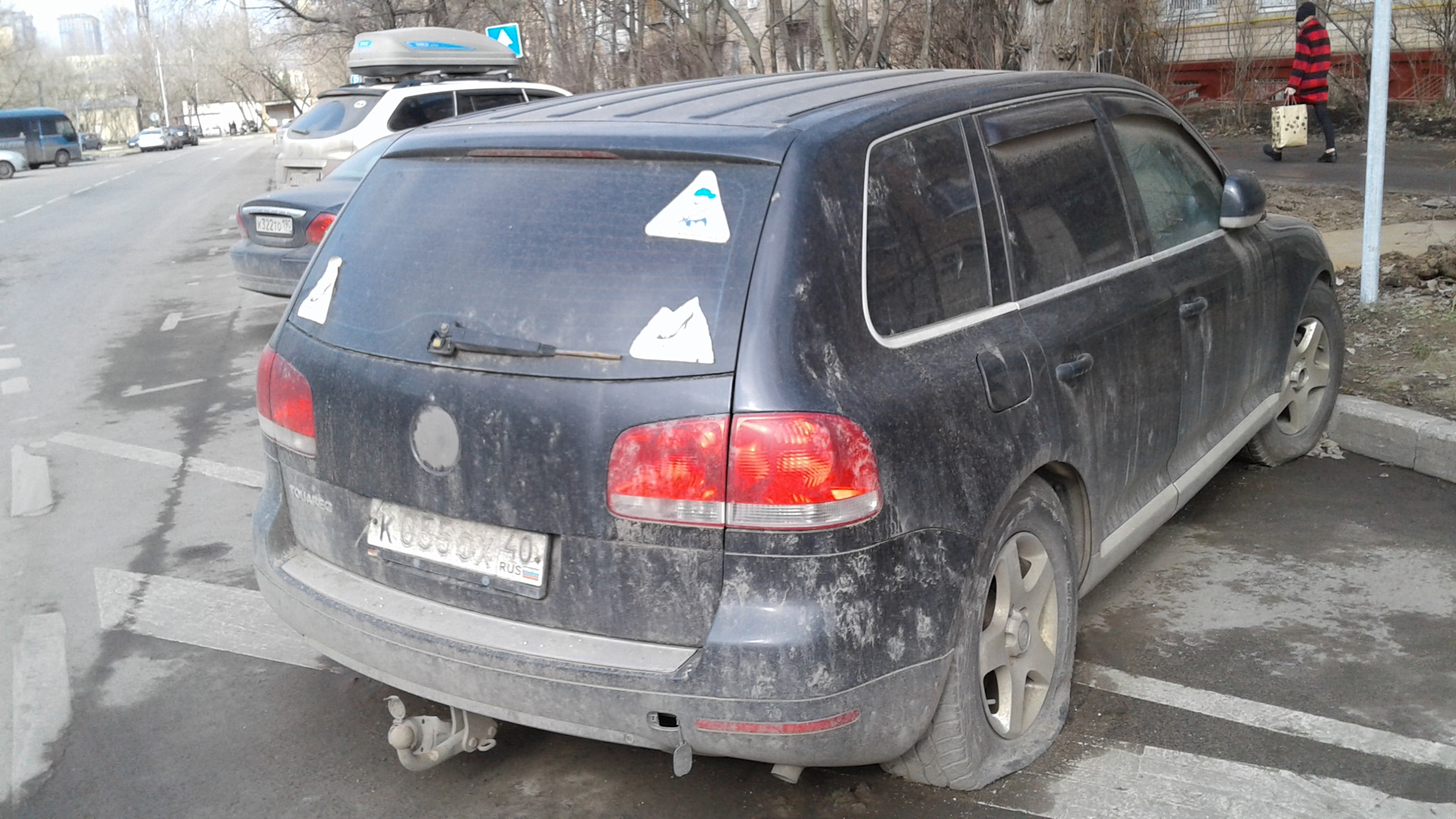 Туарег на живописной — Сообщество «Брошенные Машины» на DRIVE2