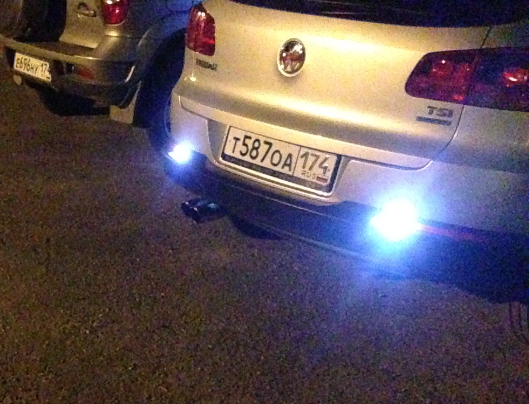 Лампа заднего хода тигуан 1. Лампа заднего хода тигуан 2011. Тигуан 1 лампа стоп сигнала. Лампа заднего хода тигуан 1. Лампа заднего хода тигуан 2012.