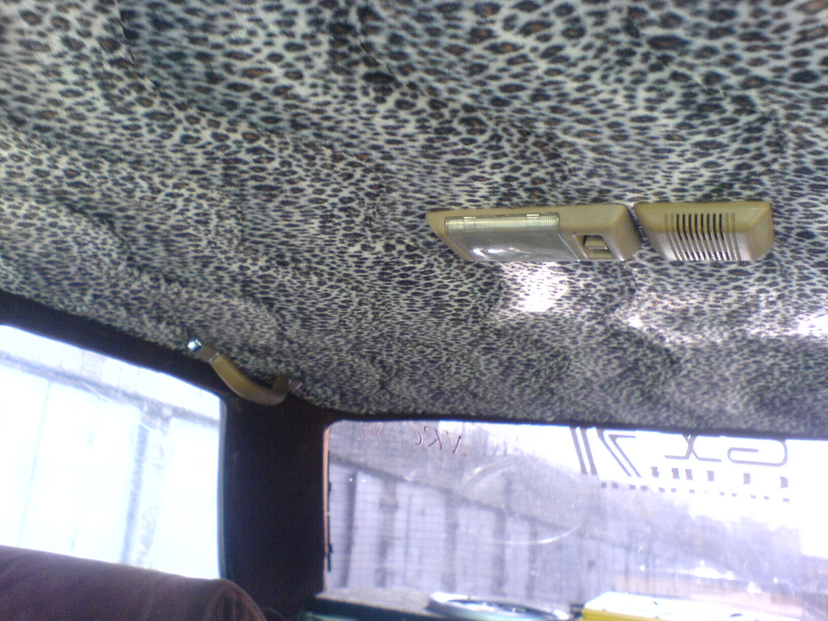 Fitted ceiling - Toyota Mark II 20L 1985