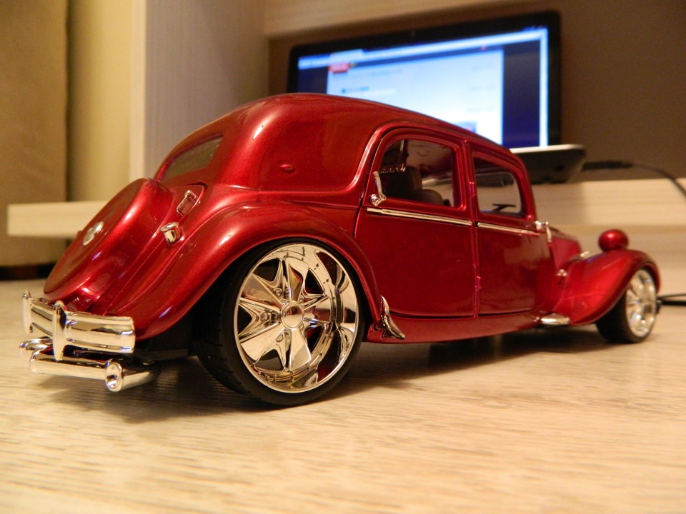 Citroen 15cv aeat. Citroen traction 15 six. 15 cv. автомобили lorraine-dietrich 1940. ситроен 15 cv ta 1938.