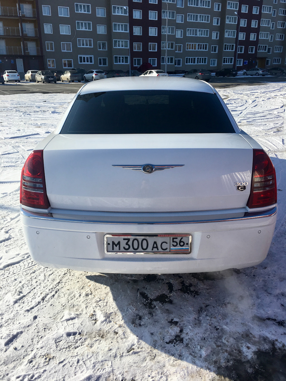 Шильдик крышки багажника — Chrysler 300 (300C) (1G), 3,5 л, 2006 года |  аксессуары | DRIVE2