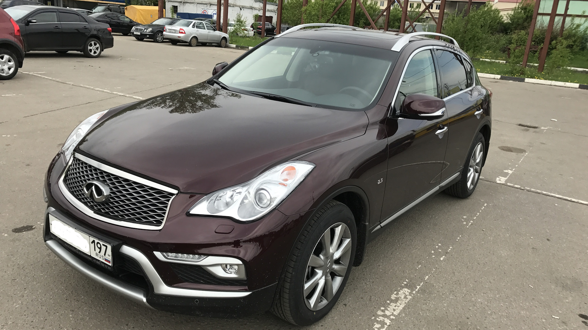 Infiniti qx50 панорамная крыша