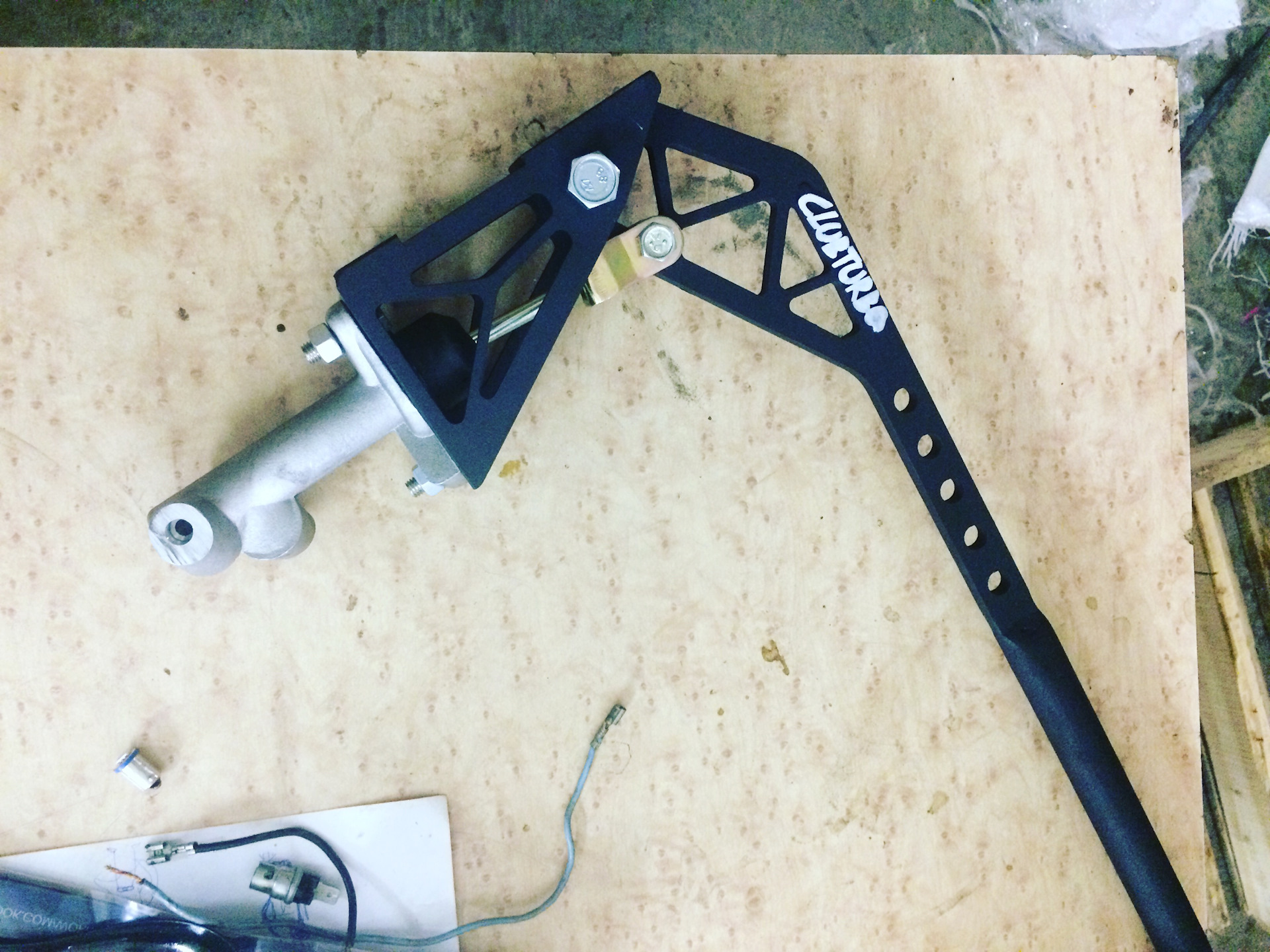 Установка гидро ручника — Lada 21047, 1,5 л, 1999 года | тюнинг | DRIVE2