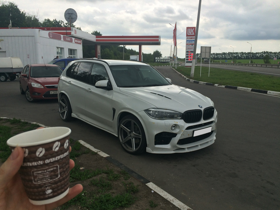 BMW x6m тонированный