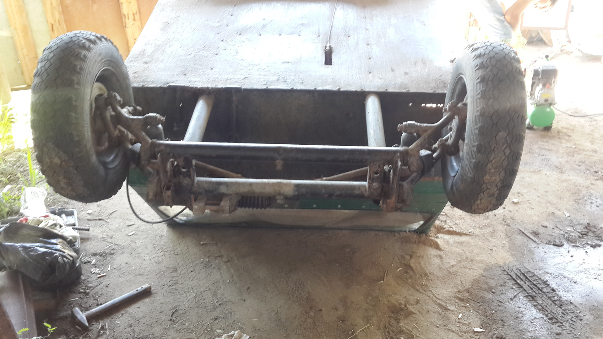 Как я искупался в болоте! — Багги(Гелик), 0,5 л, 2009 года | визит на ...