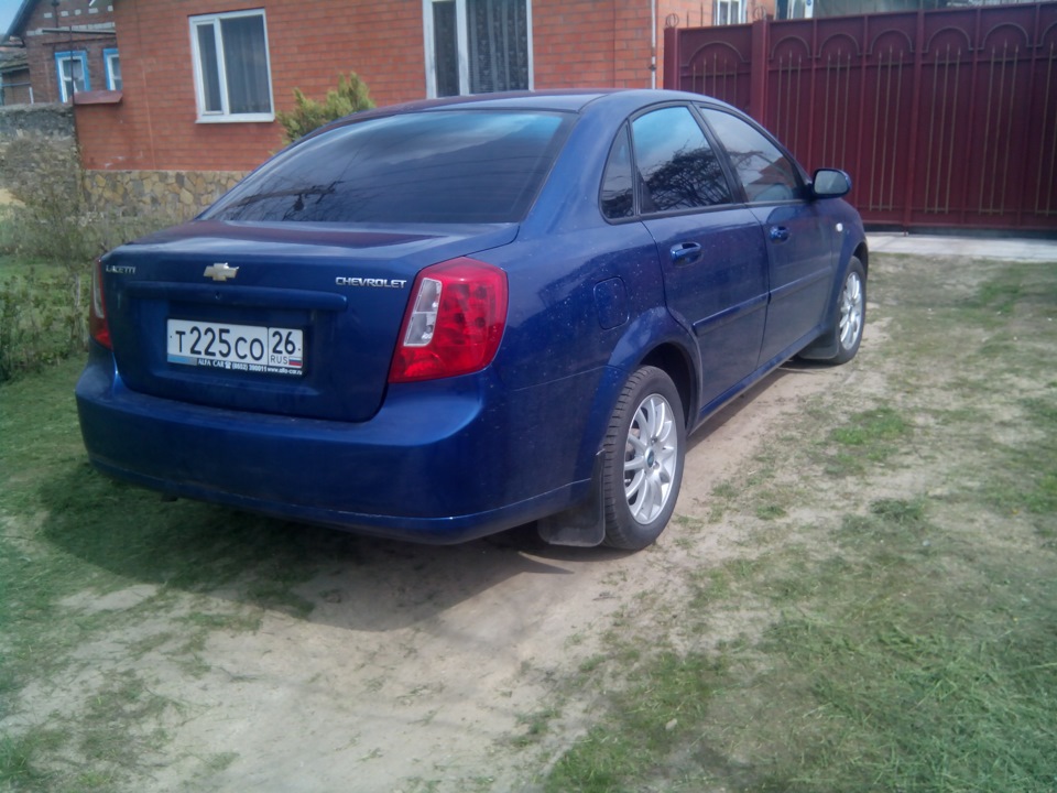 Chevrolet Lacetti синий