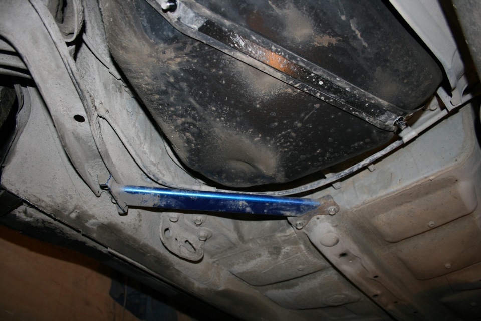 левая установлена — Subaru Forester (SH)