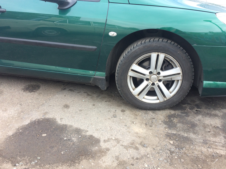 Брызговики — Peugeot 407, 2 л, 2004 года | аксессуары | DRIVE2