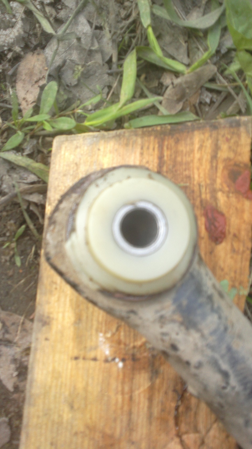 Замена задних амортизаторов и резинок на реактивных тягах — LADA 2101 ...