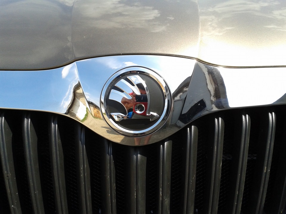 старая и новая эмблема skoda старая и новая эмблема skoda