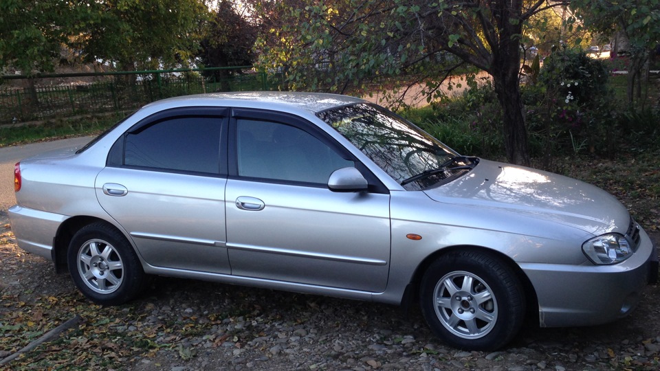 Кия спектра сколько. Kia Spectra. Kia Spectra Shuma 2. Kia Spectra 2006. Киа спектра 2007.