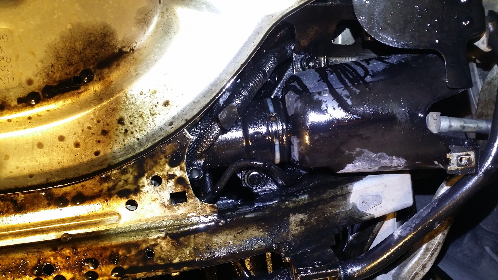 8. Agila b ii h08 течь масла.