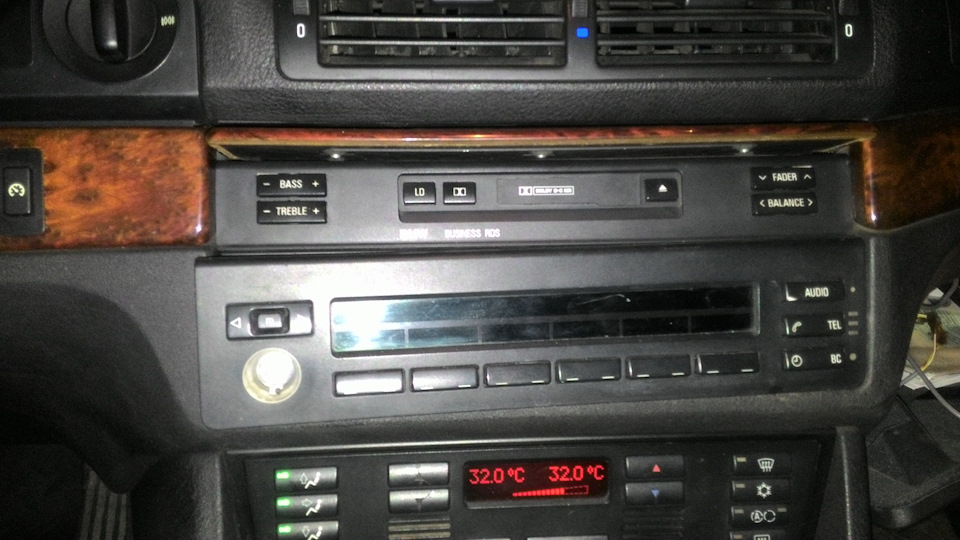 Эмулятор чейнджера — BMW 5 series (E39), 2,8 л, 1997 года | автозвук ...