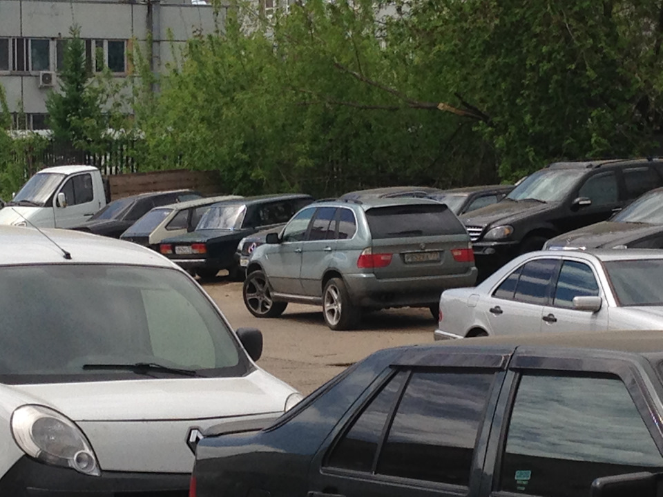 Air stuff: замена пневмоподушки и датчика давления масла — BMW X5 (E53 ...