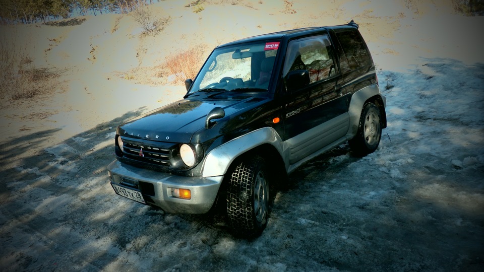 Mitsubishi pajero junior