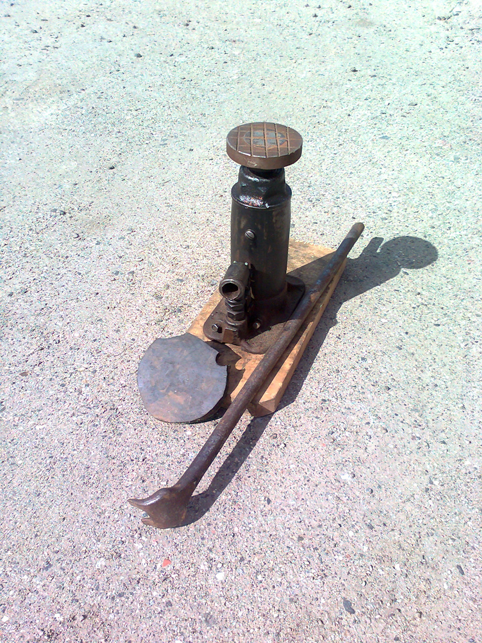 Домкрат для Енга в гараже. — DRIVE2