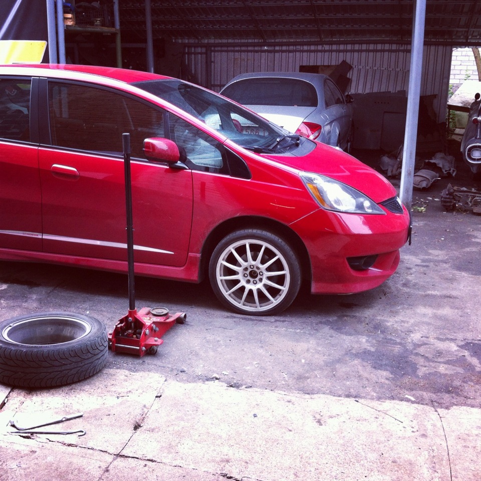 Путешествия на фите. Вильнюс. — Honda Fit (2G), 1,5 л, 2009 года ...