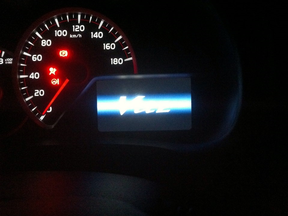 спидометр тойота витц 130. Toyota vitz 130 спидометр. спидометр витц. спидометр витц. спидометр тойота витз 2001.