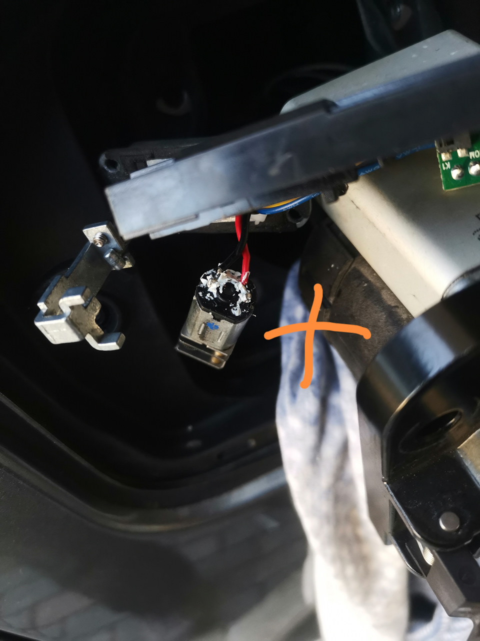 Сгорел электромотор в порте АС. — Xpeng G3, 2021 года | своими руками ...