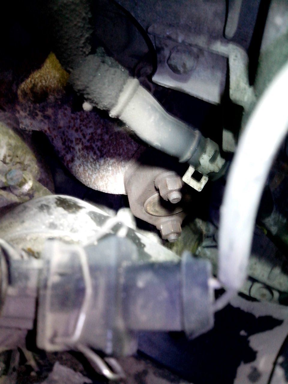 установленная заглушка — SsangYong Kyron