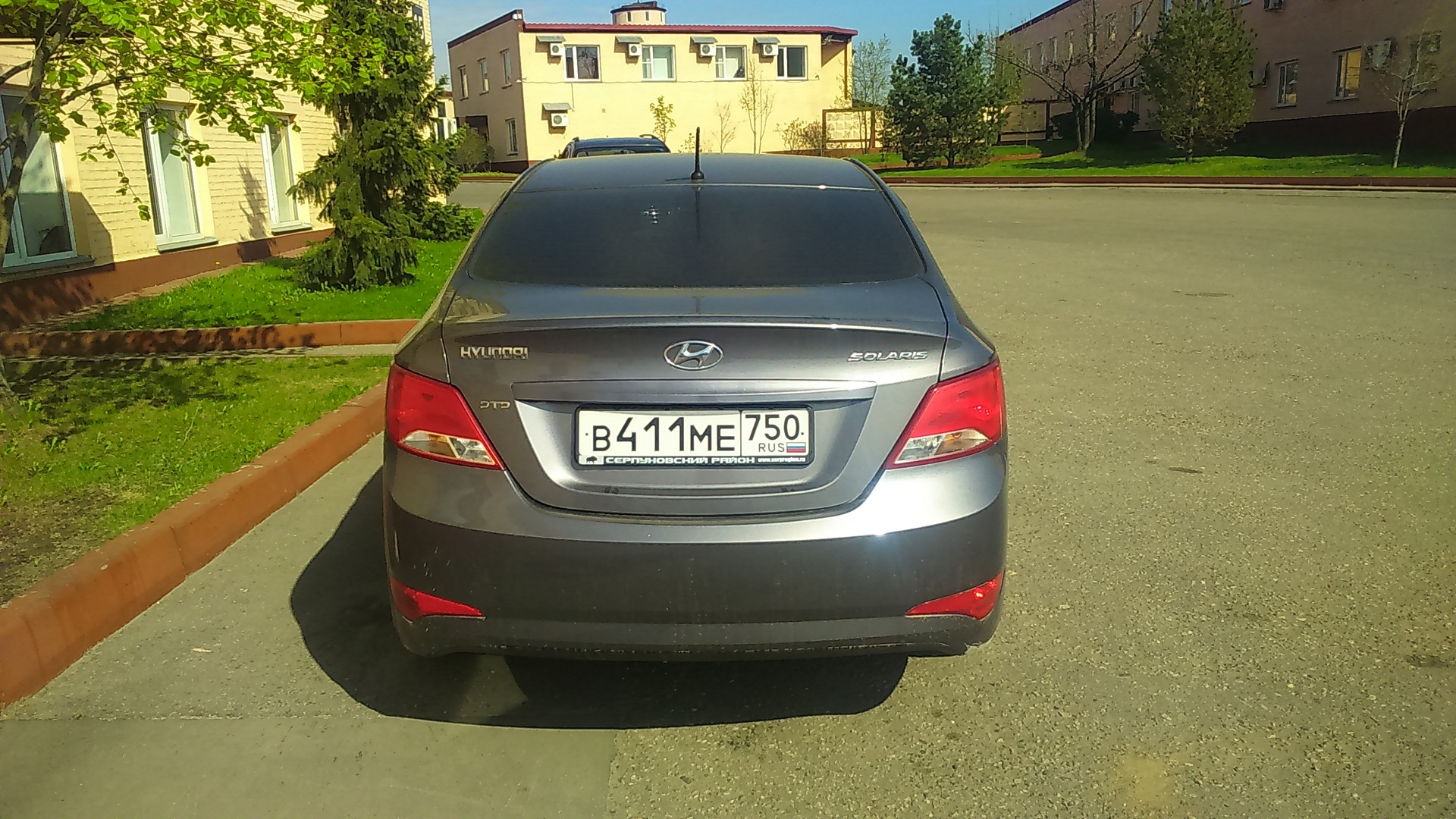 Hyundai Solaris 1.6 бензиновый 2015 | 1.6 автомат на DRIVE2