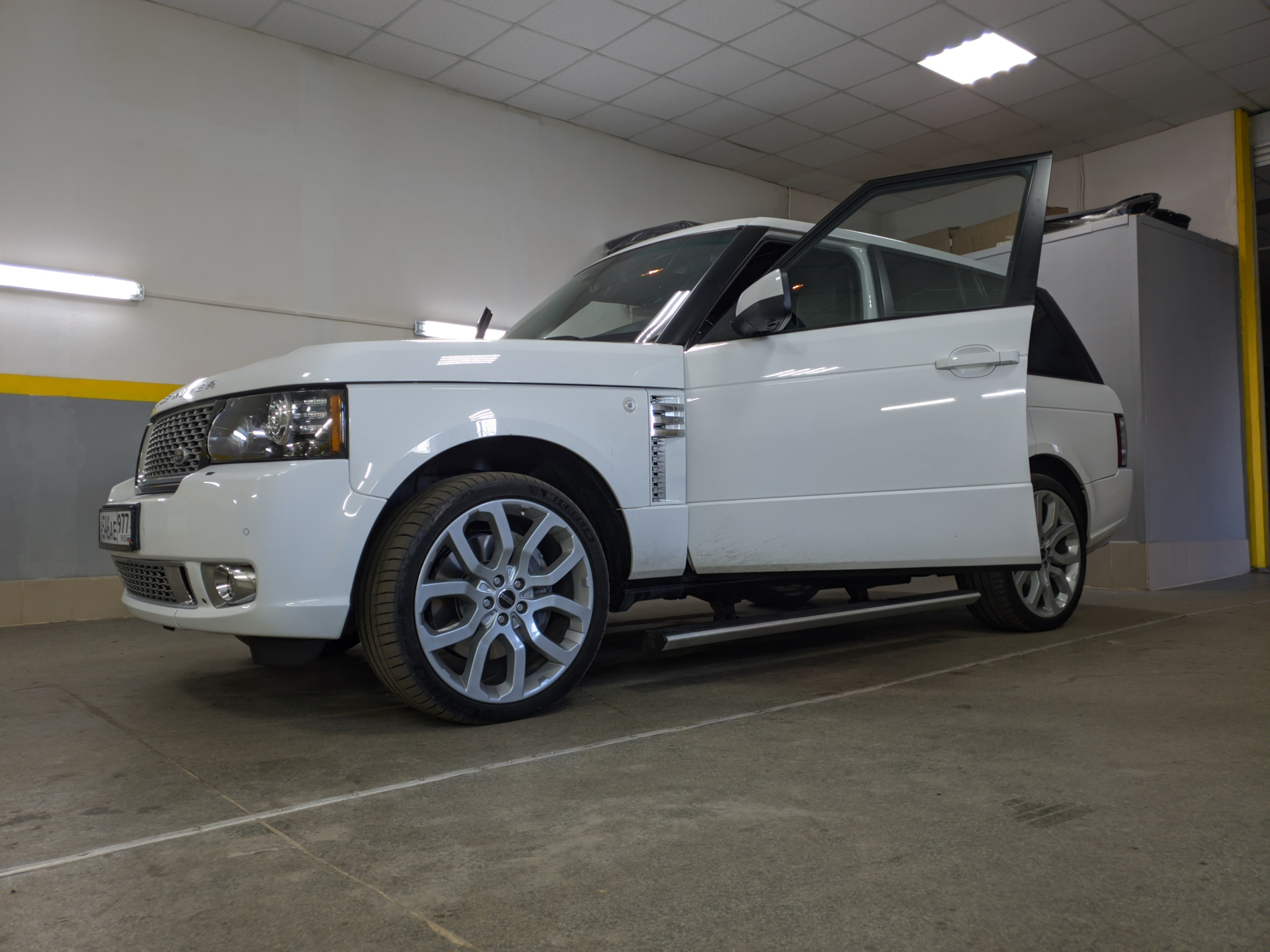 Шумка + антискрип — Land Rover Range Rover (3G), 5 л, 2012 года | тюнинг |  DRIVE2