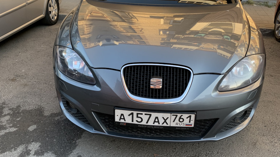 Стекло seat leon